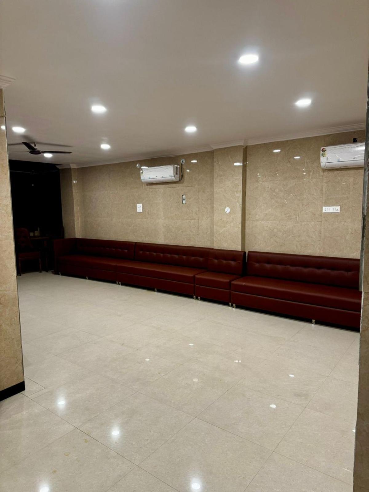 Hotel Walk Inn Faridabad Exterior photo